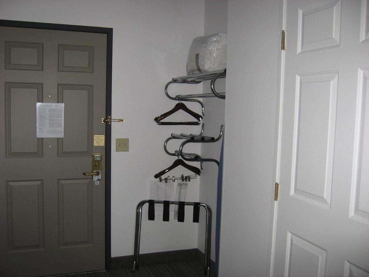 Country Inn & Suites By Radisson, Wausau, Wi Schofield الغرفة الصورة